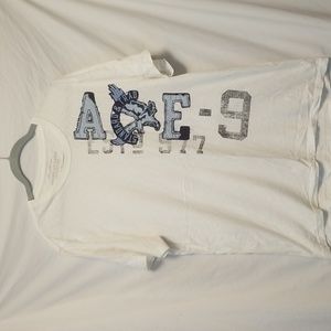 Mens American Eagle Short Sleeve Tshirt. Size XL